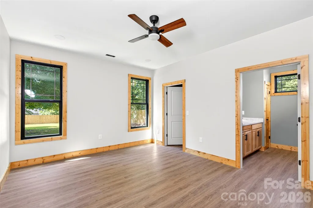 1652 Doggett Road Forest City NC 28043