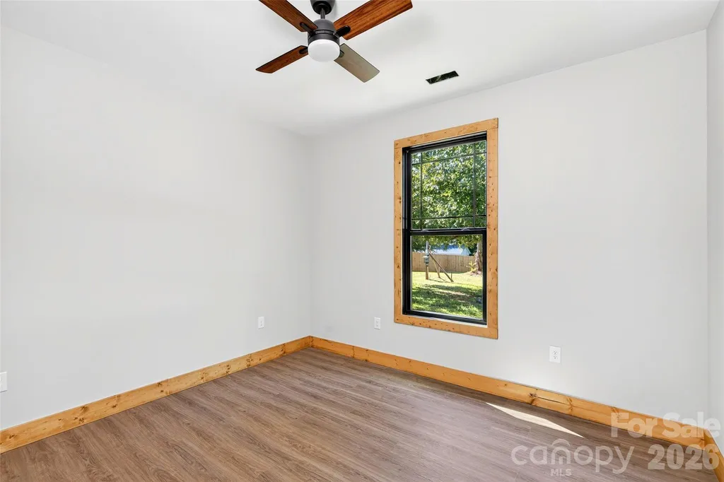 1652 Doggett Road Forest City NC 28043