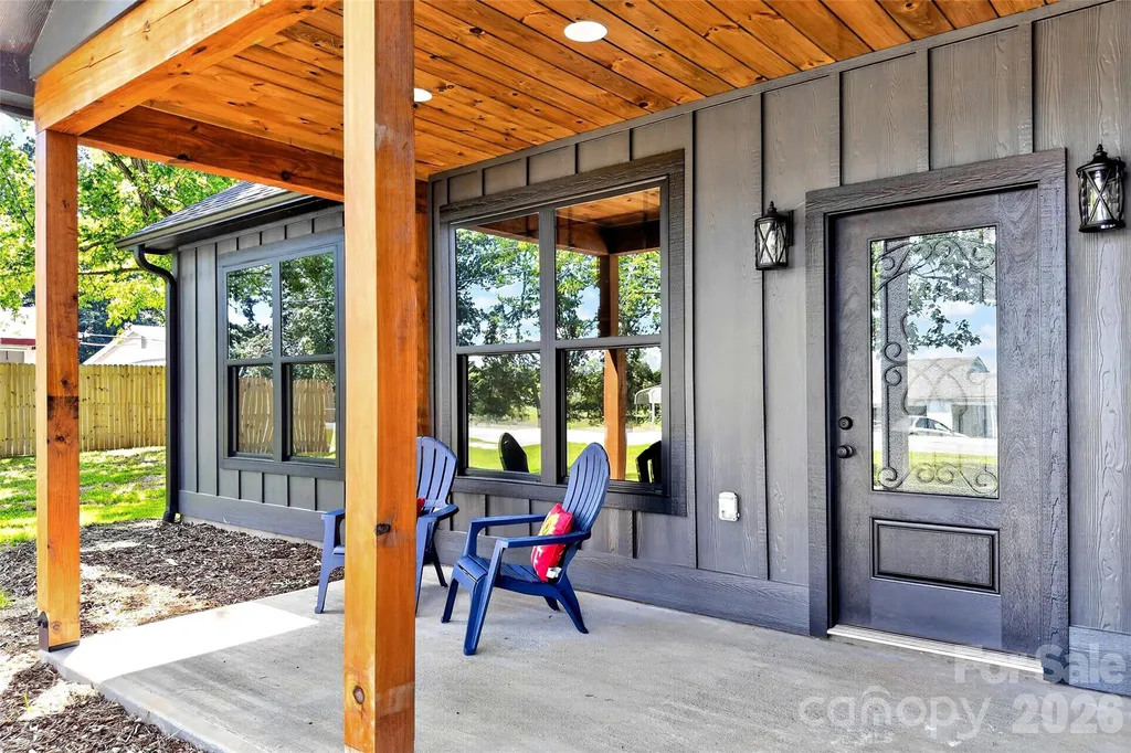 1652 Doggett Road Forest City NC 28043