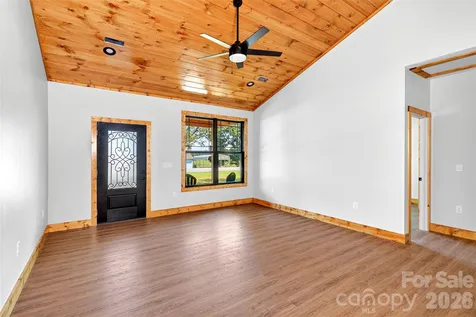 1652 Doggett Road Forest City NC 28043