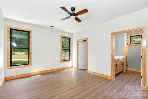 1652 Doggett Road Forest City NC 28043