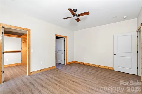 1652 Doggett Road Forest City NC 28043