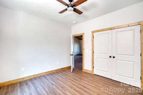 1652 Doggett Road Forest City NC 28043
