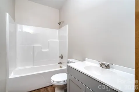 1652 Doggett Road Forest City NC 28043