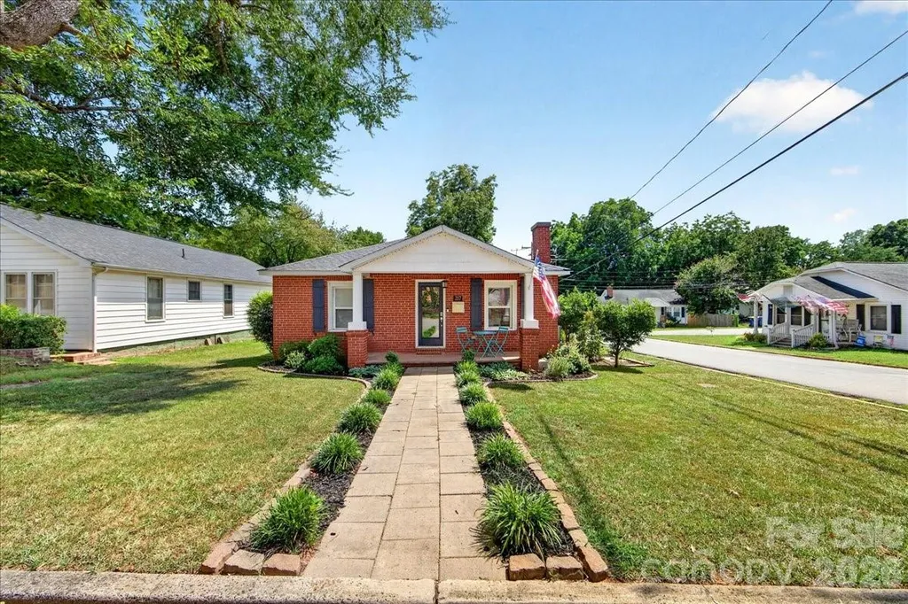 217 Todd Street Belmont NC 28012