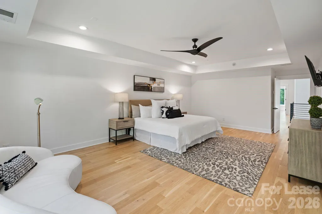 3008 Holt Street Charlotte NC 28205