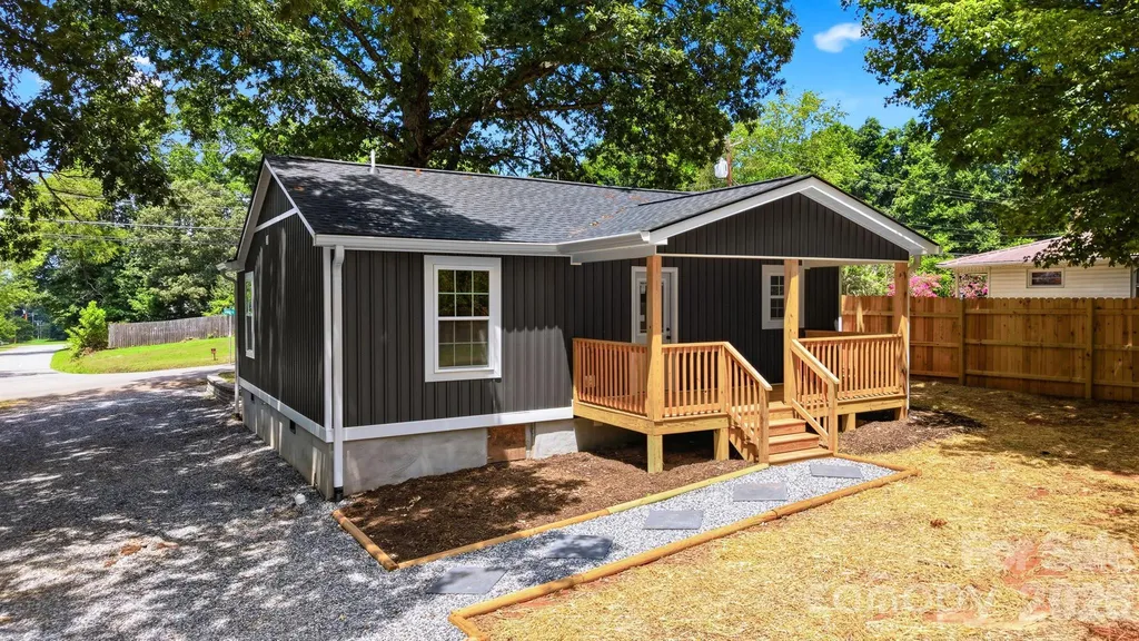 375 Shasta Lane SW Lenoir NC 28645