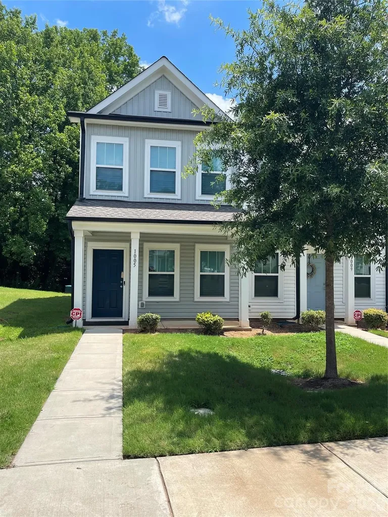 1005 Plaza Walk Drive Charlotte NC 28215