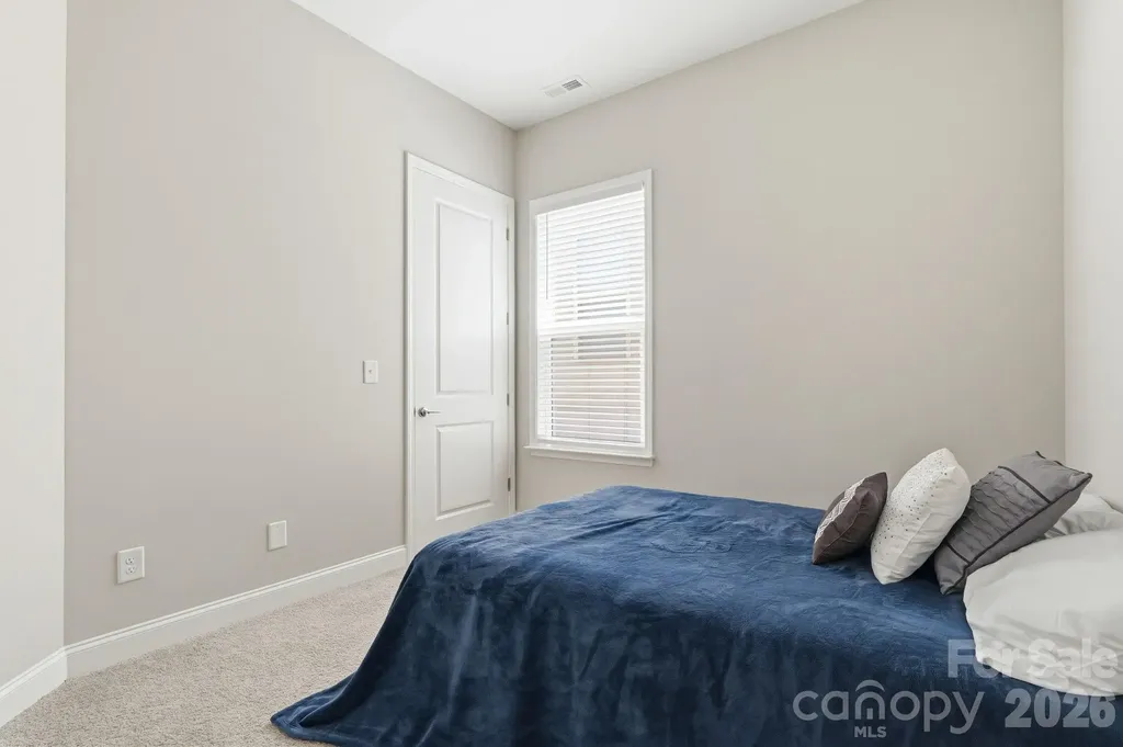 17138 Sand Bank Road Charlotte NC 28278