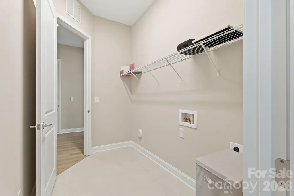 17138 Sand Bank Road Charlotte NC 28278