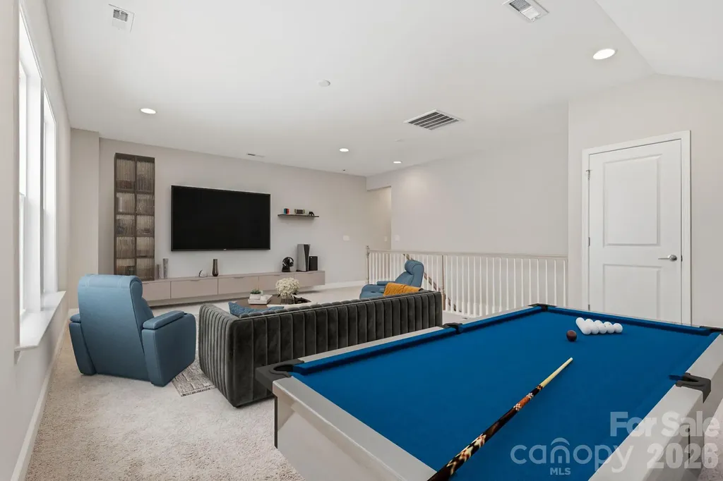 17138 Sand Bank Road Charlotte NC 28278