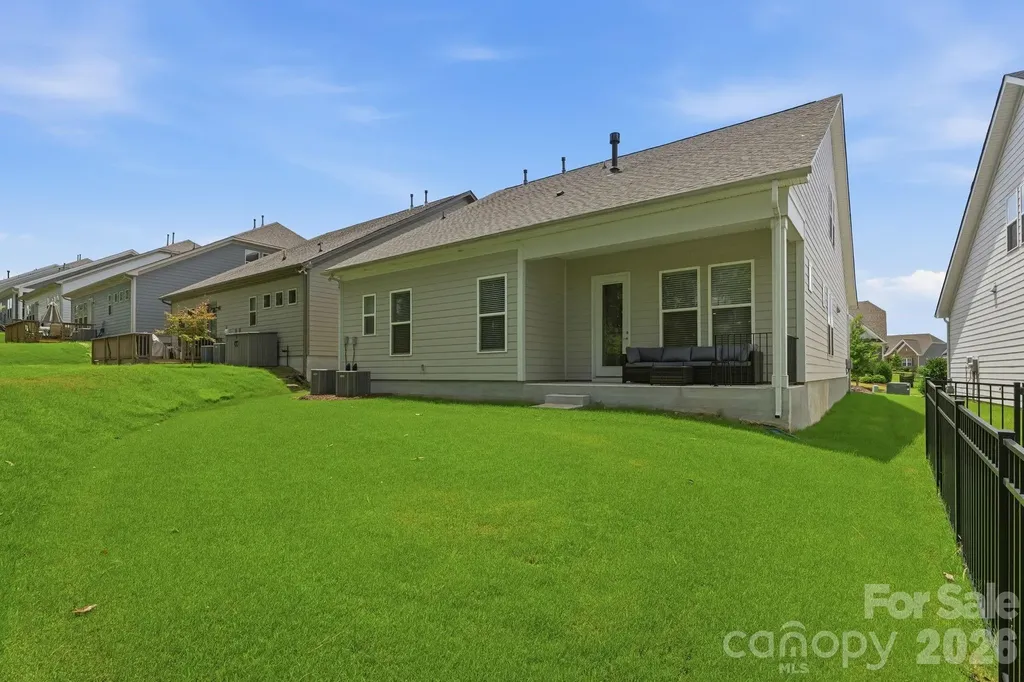 17138 Sand Bank Road Charlotte NC 28278