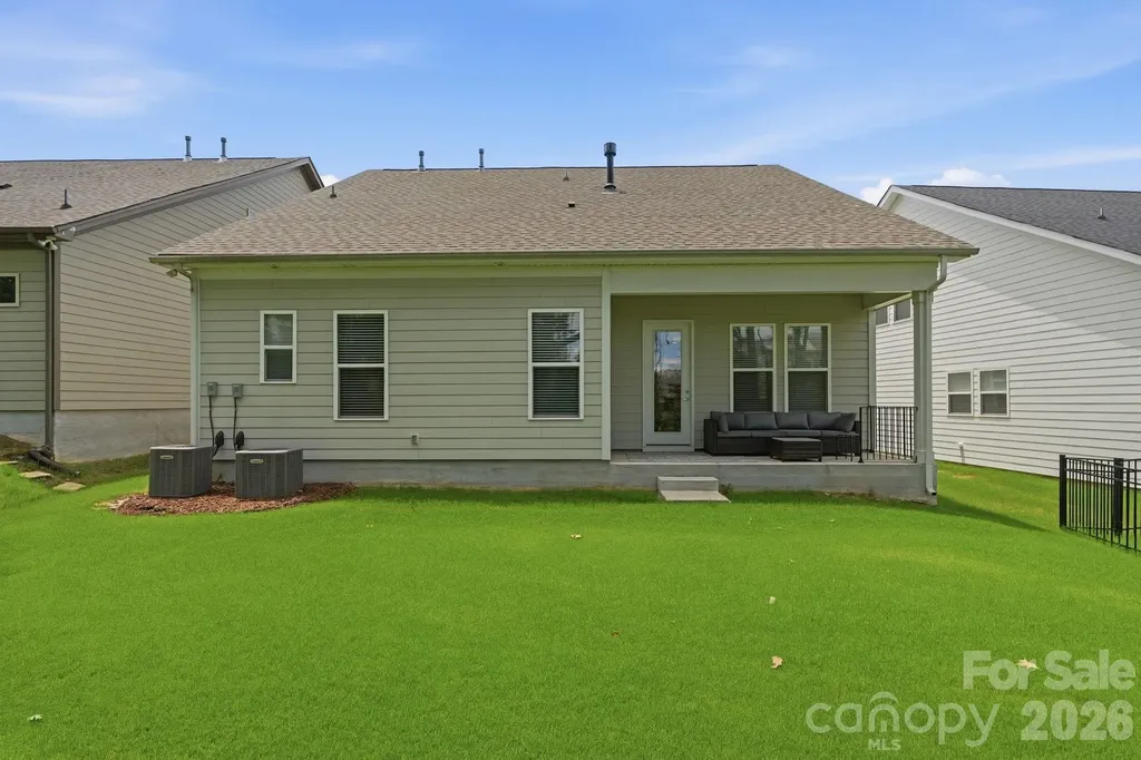 17138 Sand Bank Road Charlotte NC 28278