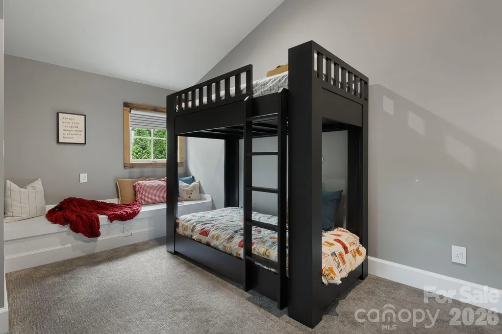 195 Jordan Street Hendersonville NC 28739