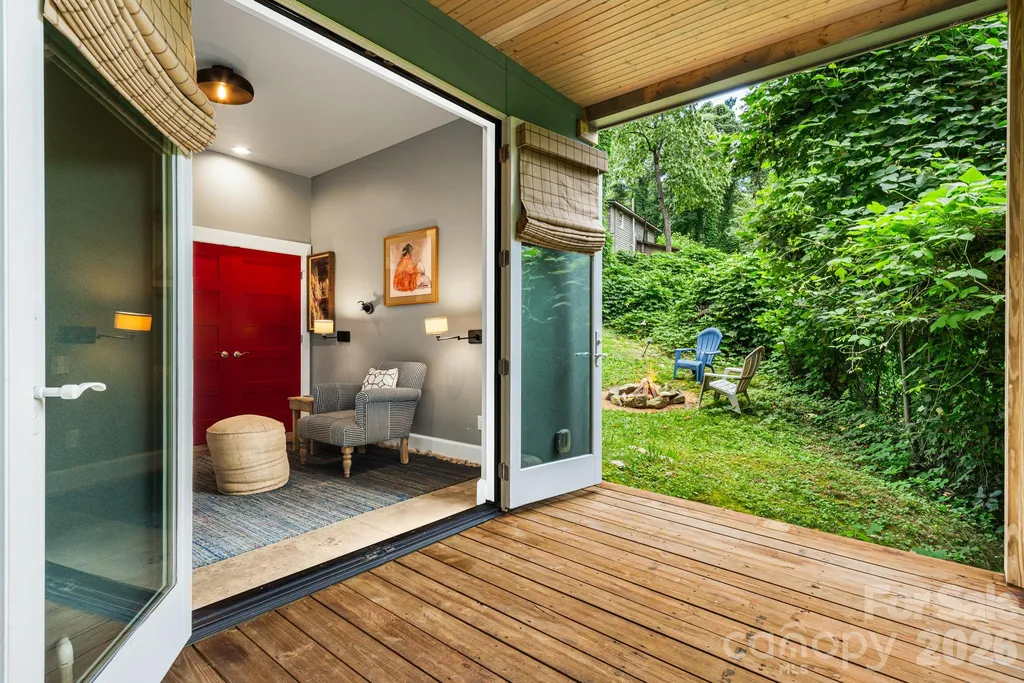 195 Jordan Street Hendersonville NC 28739