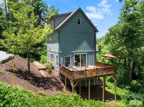195 Jordan Street Hendersonville NC 28739