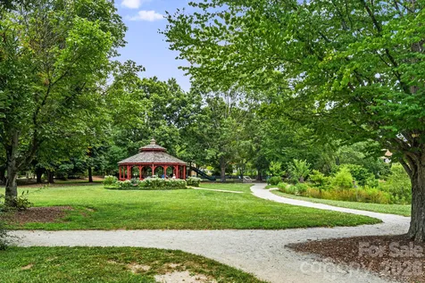195 Jordan Street Hendersonville NC 28739