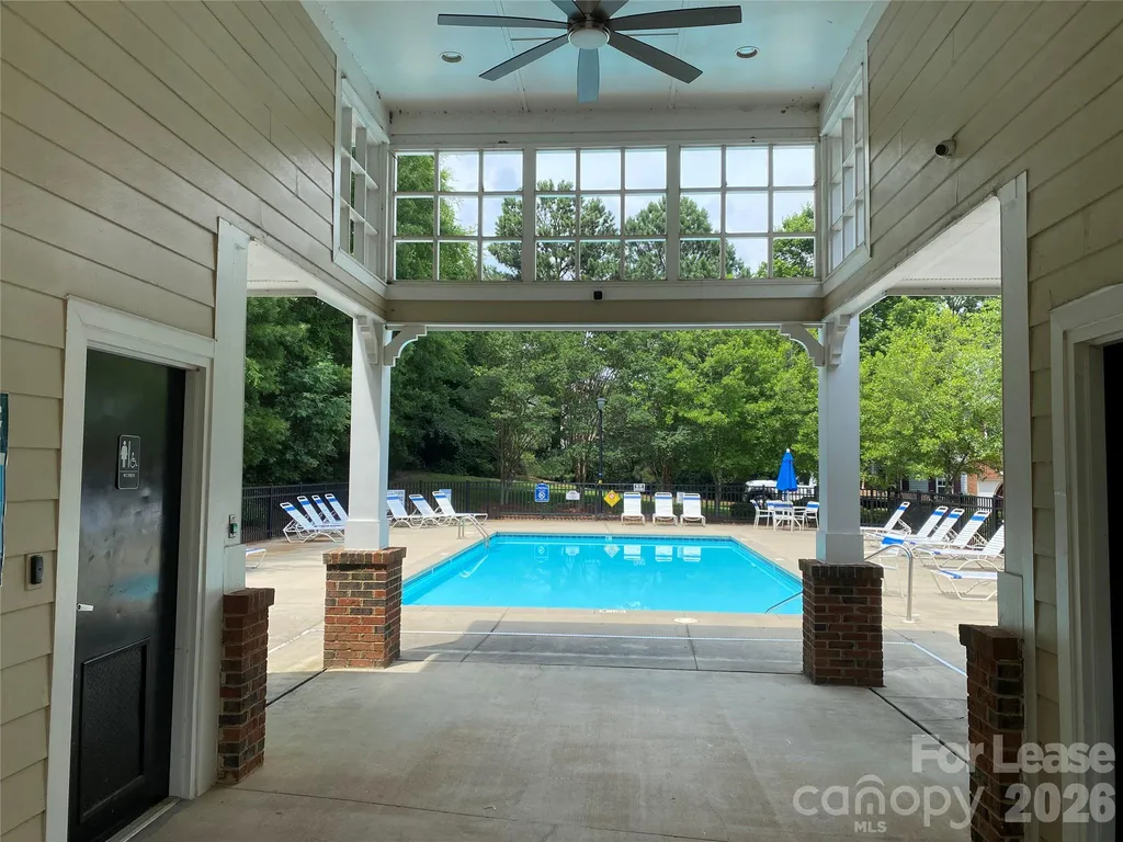 10781 Essex Hall Drive Charlotte NC 28277
