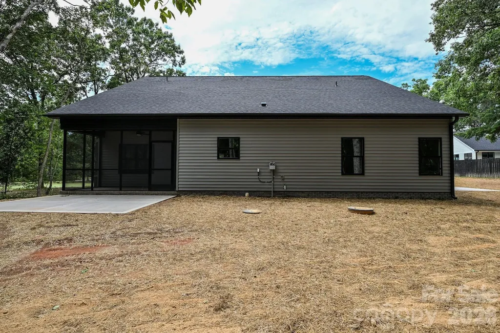 1822 New Salem Road Monroe NC 28110