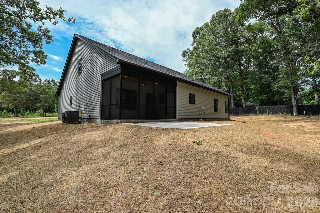 1822 New Salem Road Monroe NC 28110
