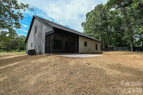 1822 New Salem Road Monroe NC 28110