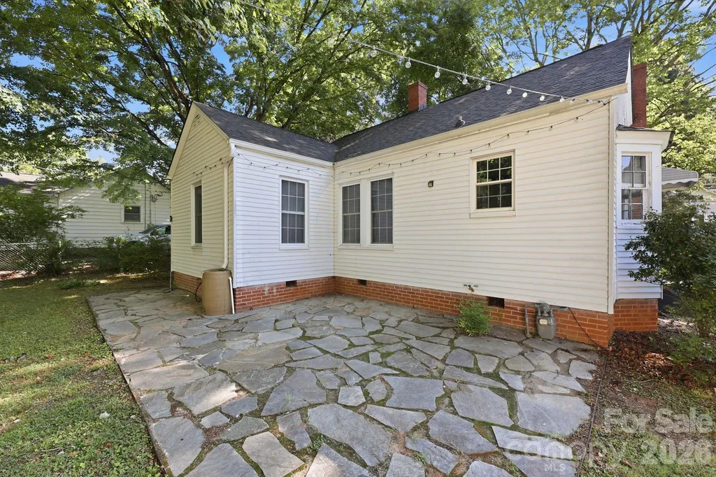 217 Queen Anne Road Salisbury NC 28144