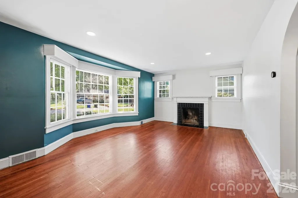 217 Queen Anne Road Salisbury NC 28144