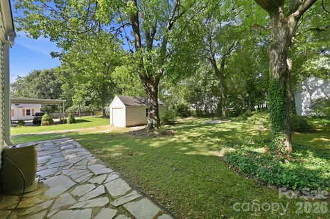 217 Queen Anne Road Salisbury NC 28144
