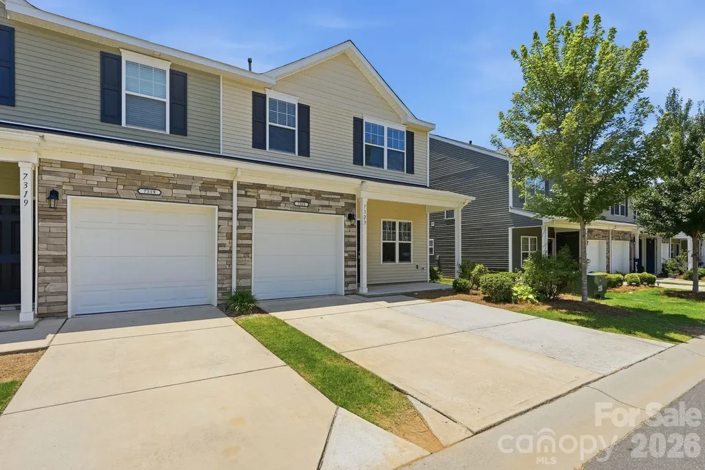 7323 Jane Parks Way Charlotte NC 28217