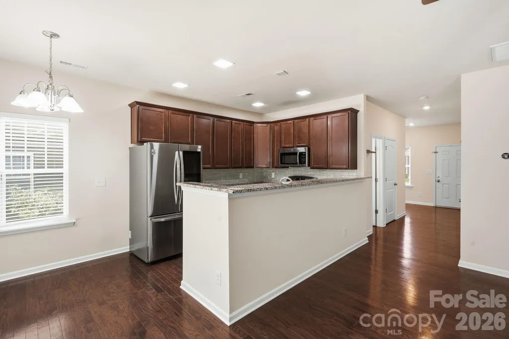 7323 Jane Parks Way Charlotte NC 28217