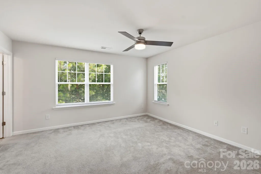 7323 Jane Parks Way Charlotte NC 28217