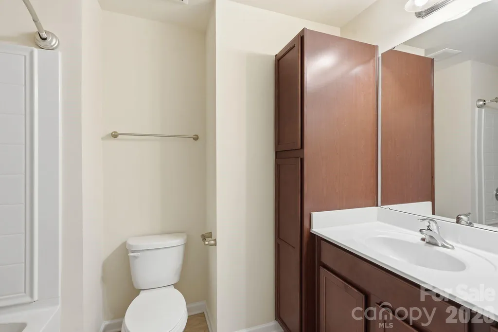 7323 Jane Parks Way Charlotte NC 28217