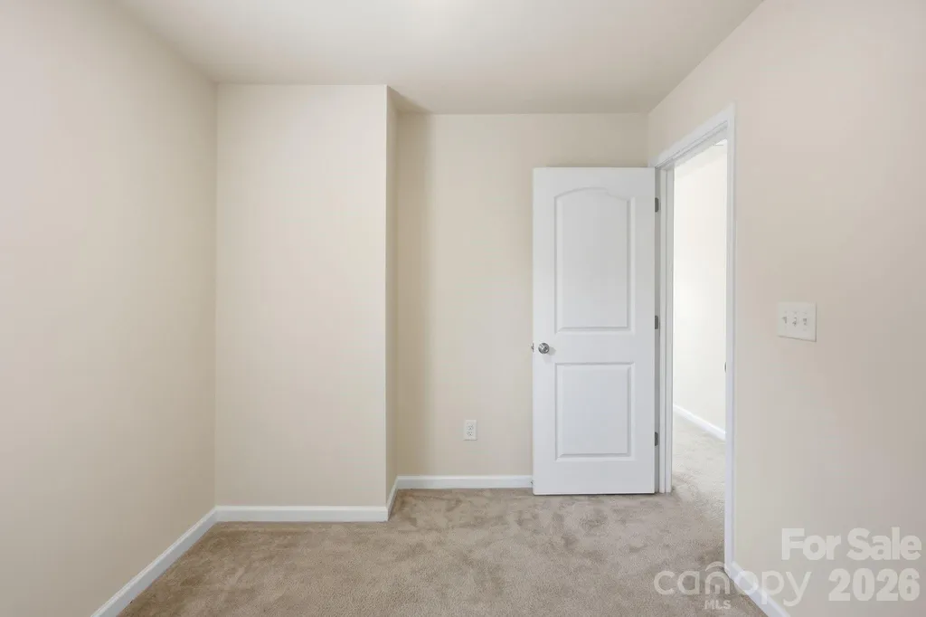 7323 Jane Parks Way Charlotte NC 28217