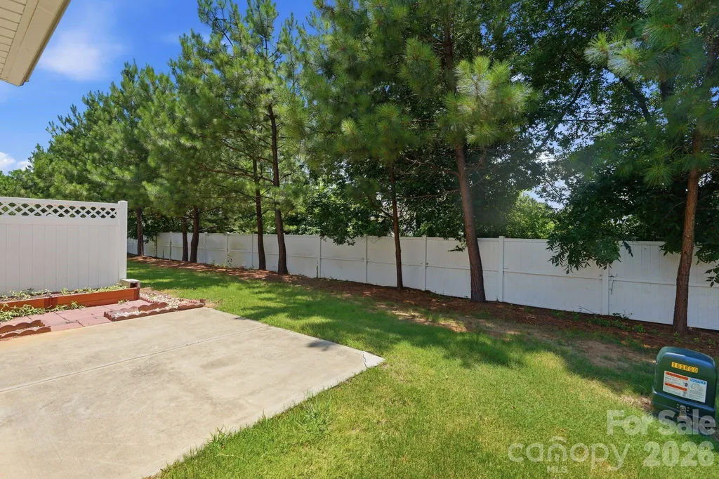 7323 Jane Parks Way Charlotte NC 28217