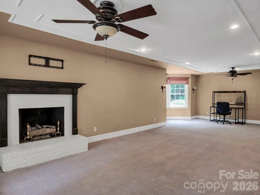 9124 S Providence Road Waxhaw NC 28173