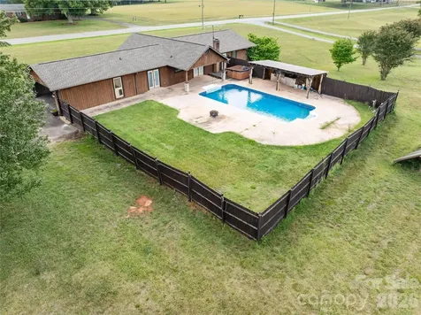 7610 Long Island Road Catawba NC 28609