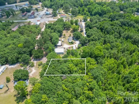 72 Thurman Garage Lane Jefferson SC 29718
