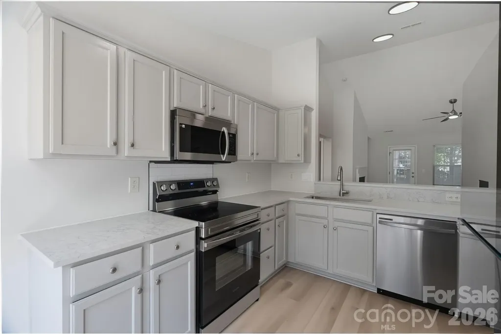 6408 Spanish Moss Lane Charlotte NC 28262