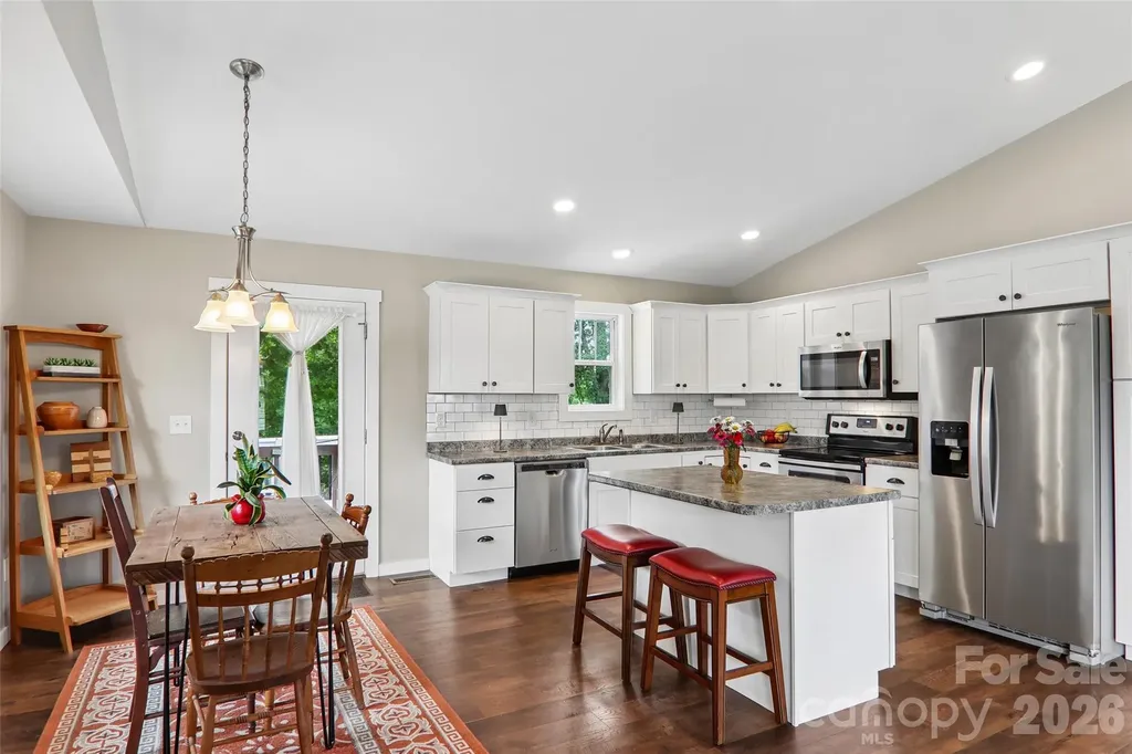 196 Tipton Hill Road Leicester NC 28748