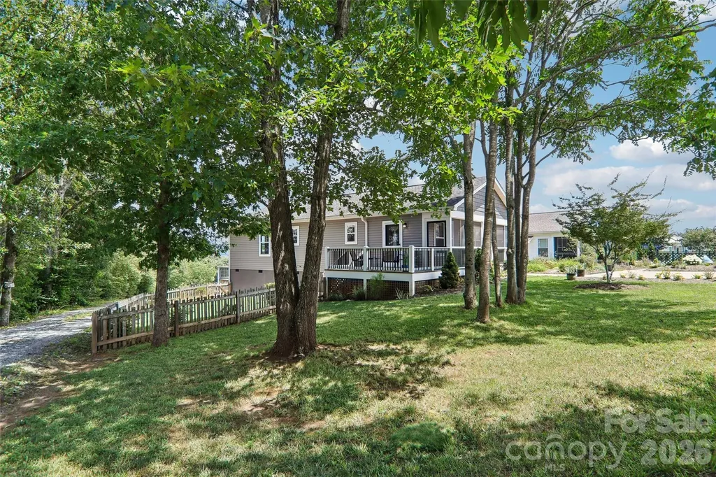 196 Tipton Hill Road Leicester NC 28748