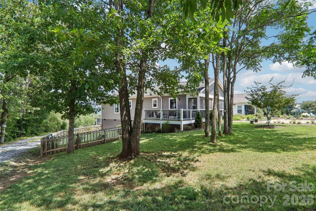 196 Tipton Hill Road Leicester NC 28748