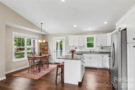 196 Tipton Hill Road Leicester NC 28748