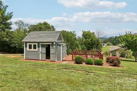 196 Tipton Hill Road Leicester NC 28748