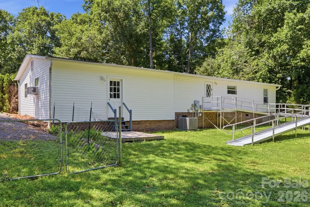 1130 Cedar Creek Drive Morganton NC 28655