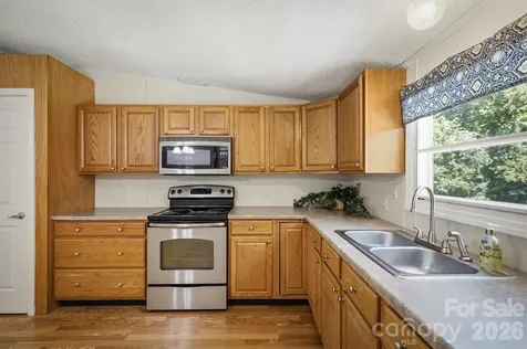 1130 Cedar Creek Drive Morganton NC 28655