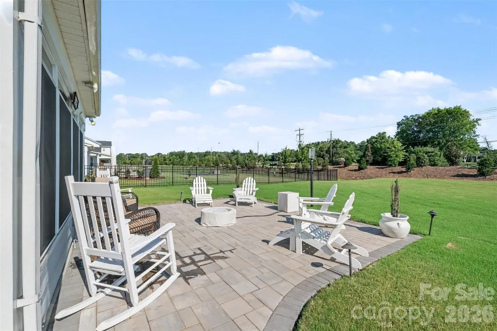 3826 Dahlia Drive Harrisburg NC 28075