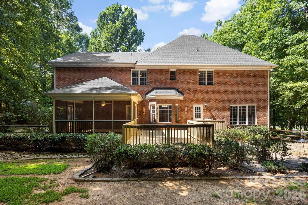2317 Winding Oak Trail Waxhaw NC 28173