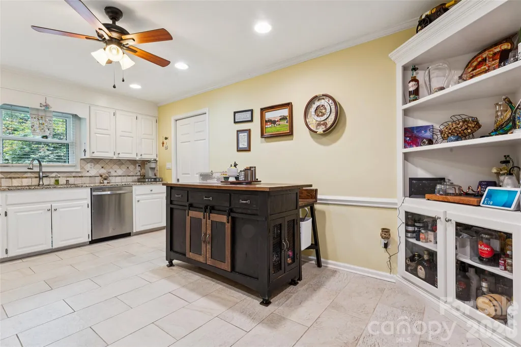 2004 Battle Street Salisbury NC 28146