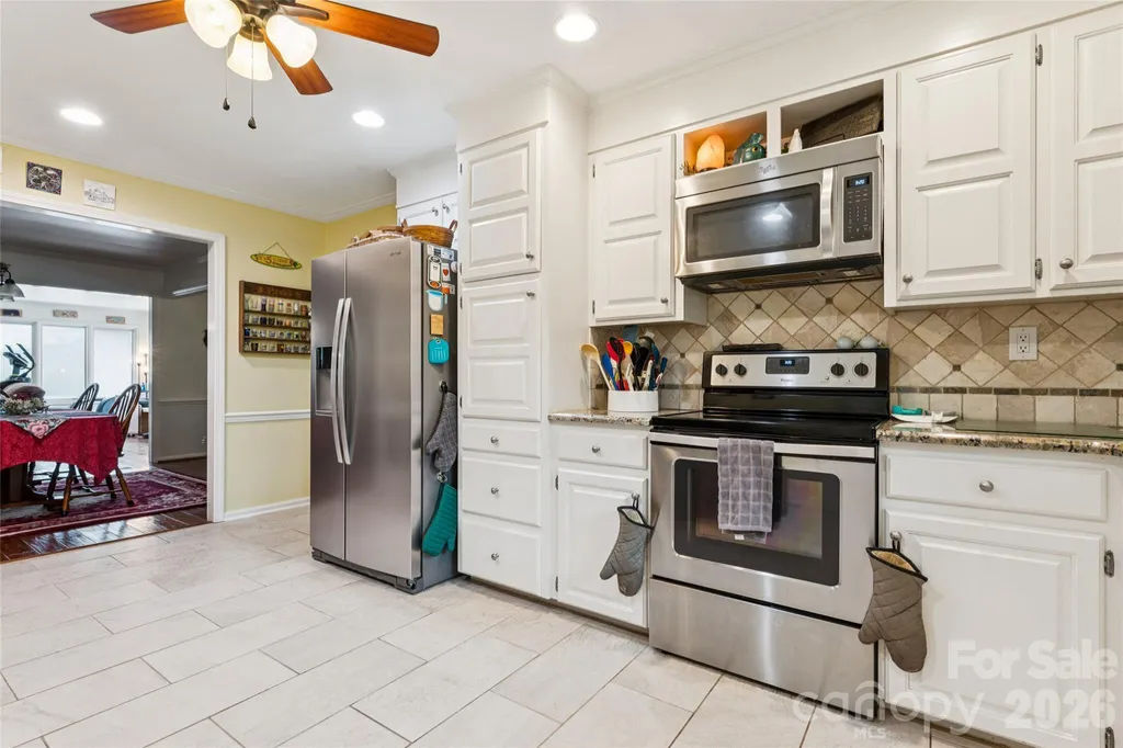 2004 Battle Street Salisbury NC 28146