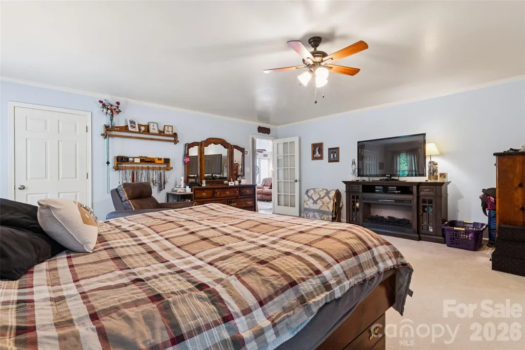 2004 Battle Street Salisbury NC 28146